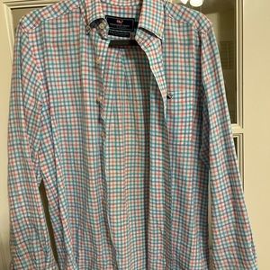 Vineyard Vines long sleeve button down dress shirt